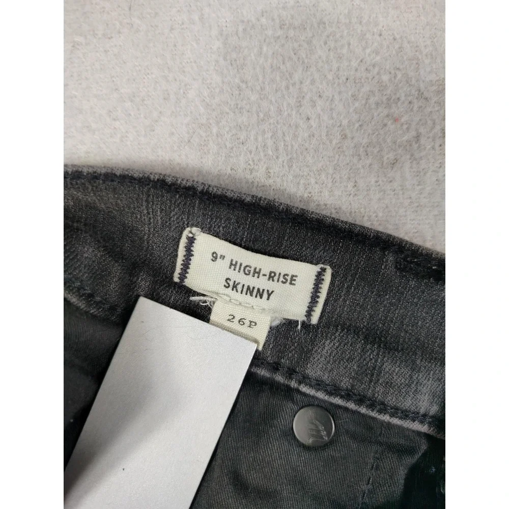 Madewell‎ 9 Inch Skinny Jeans Womens 26P Gray Mid Rise Distressed Raw Hem Ankle